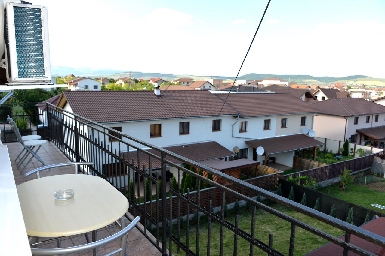 Ferienwohnung Apartament Rezidential - Alba Iulia Exterior foto